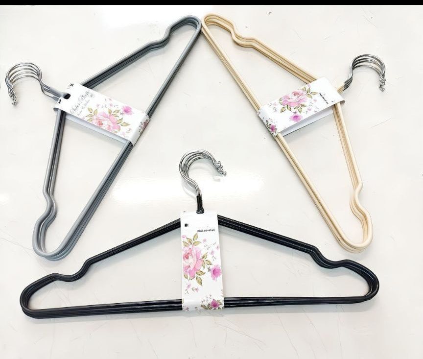 چوب لباسی روکش دار